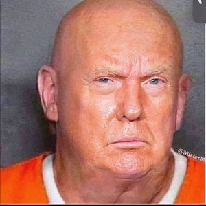 Meet your Posher, Demetria